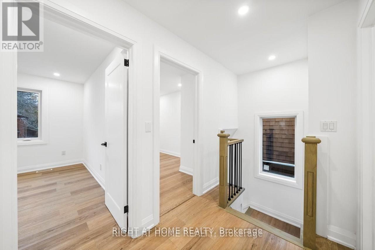 147 FORMAN AVENUE - 12