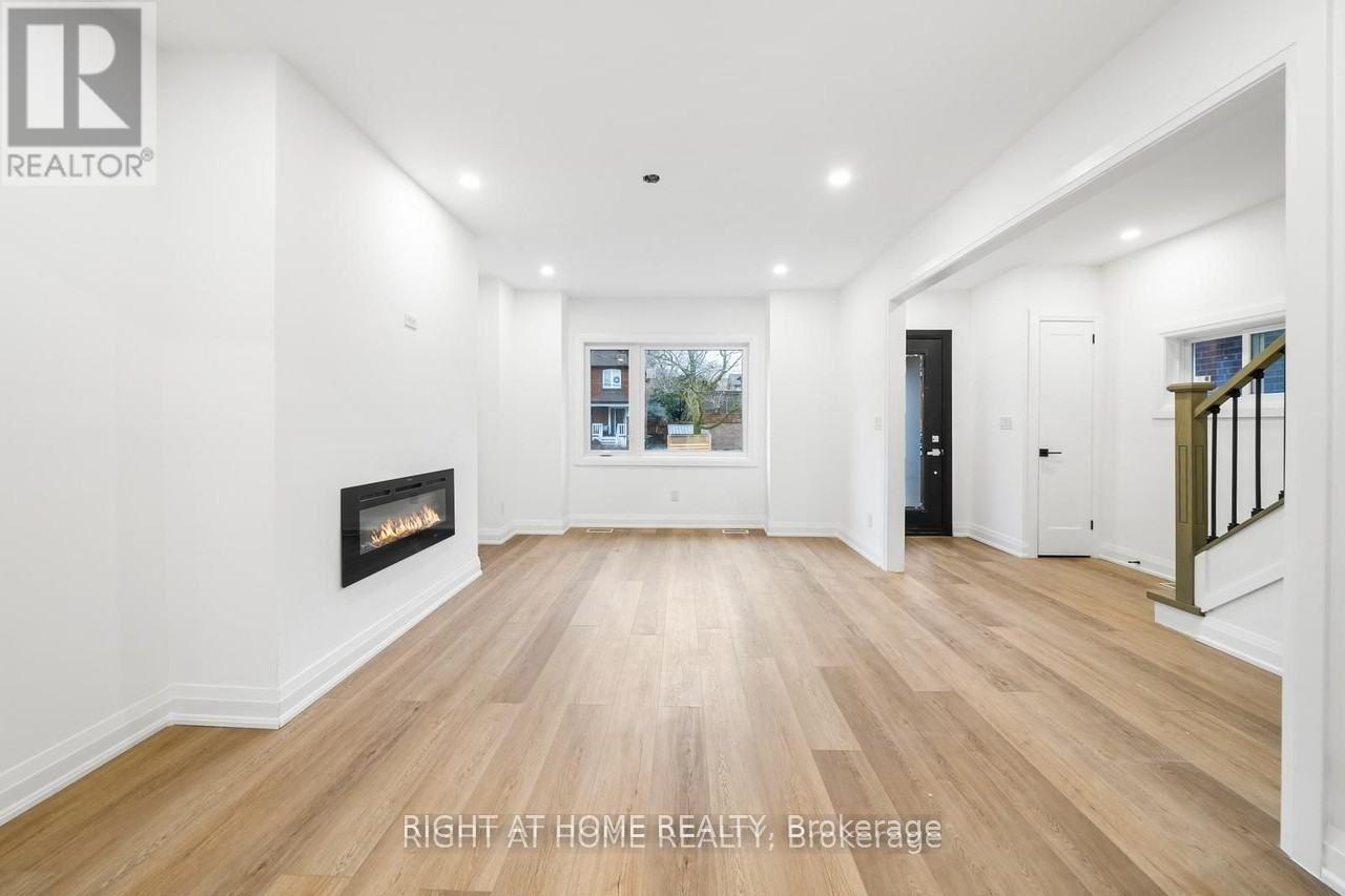 147 FORMAN AVENUE, Toronto (Mount Pleasant East) — photo 3