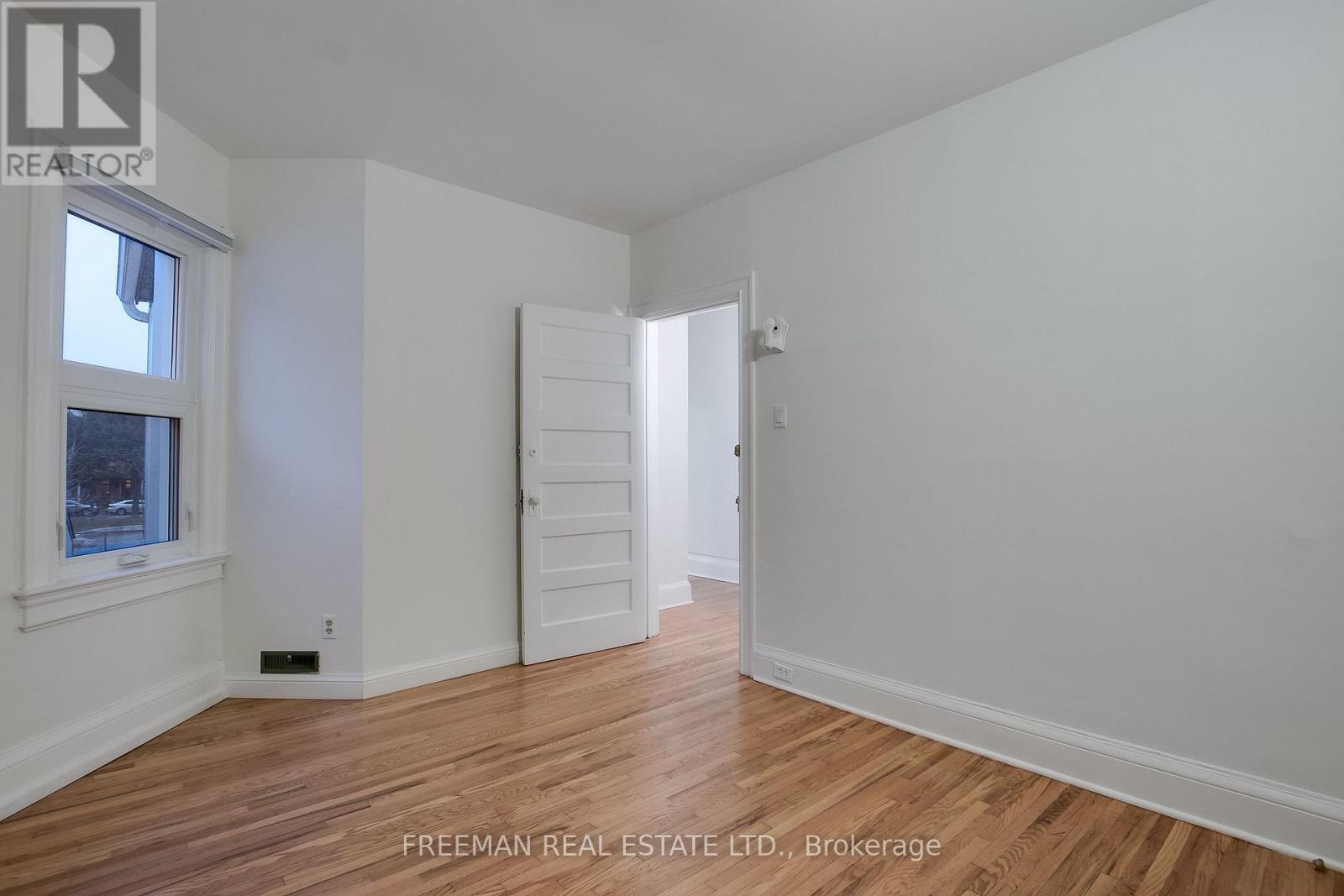 597 Palmerston Avenue — photo 25