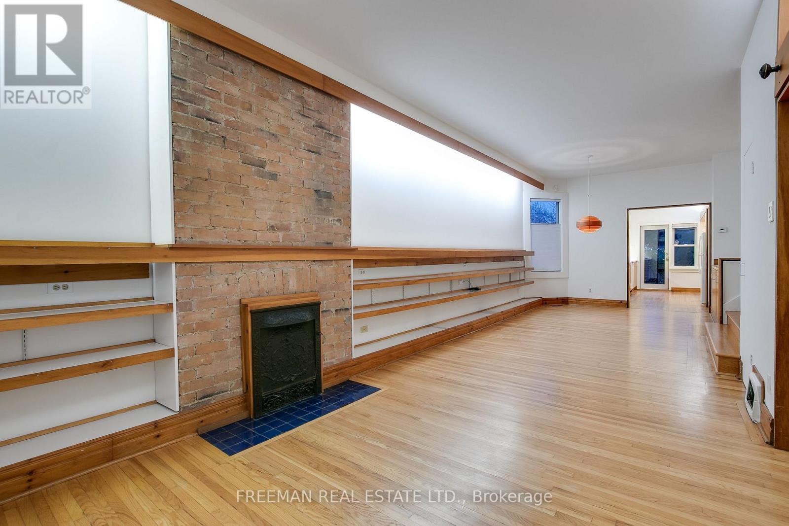 597 PALMERSTON AVENUE, Toronto (Annex) — photo 7