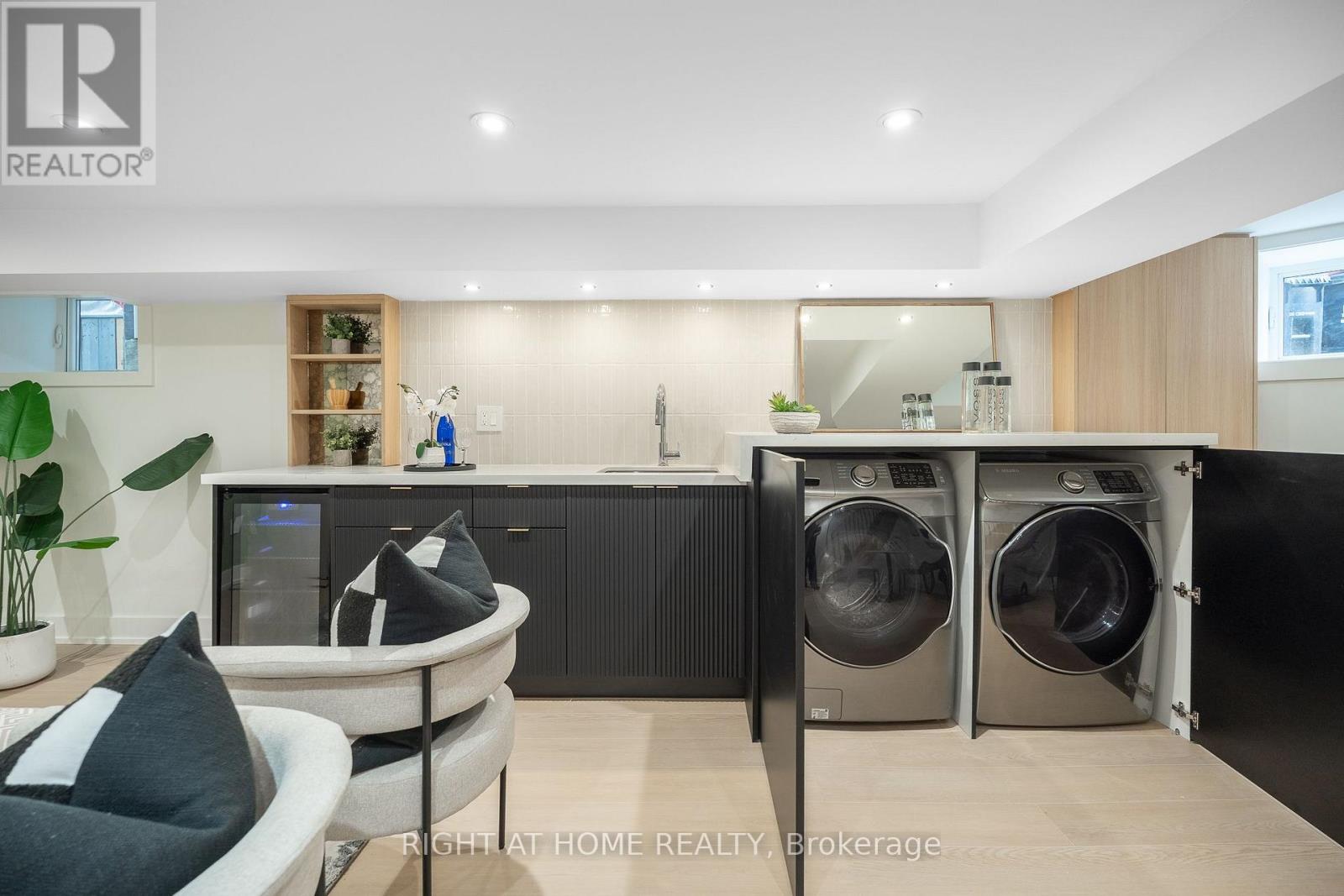 356 Woodfield Road — photo 36