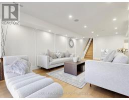 Living room - 52a Robinson Avenue, Toronto, ON M1L3T1 Photo 6