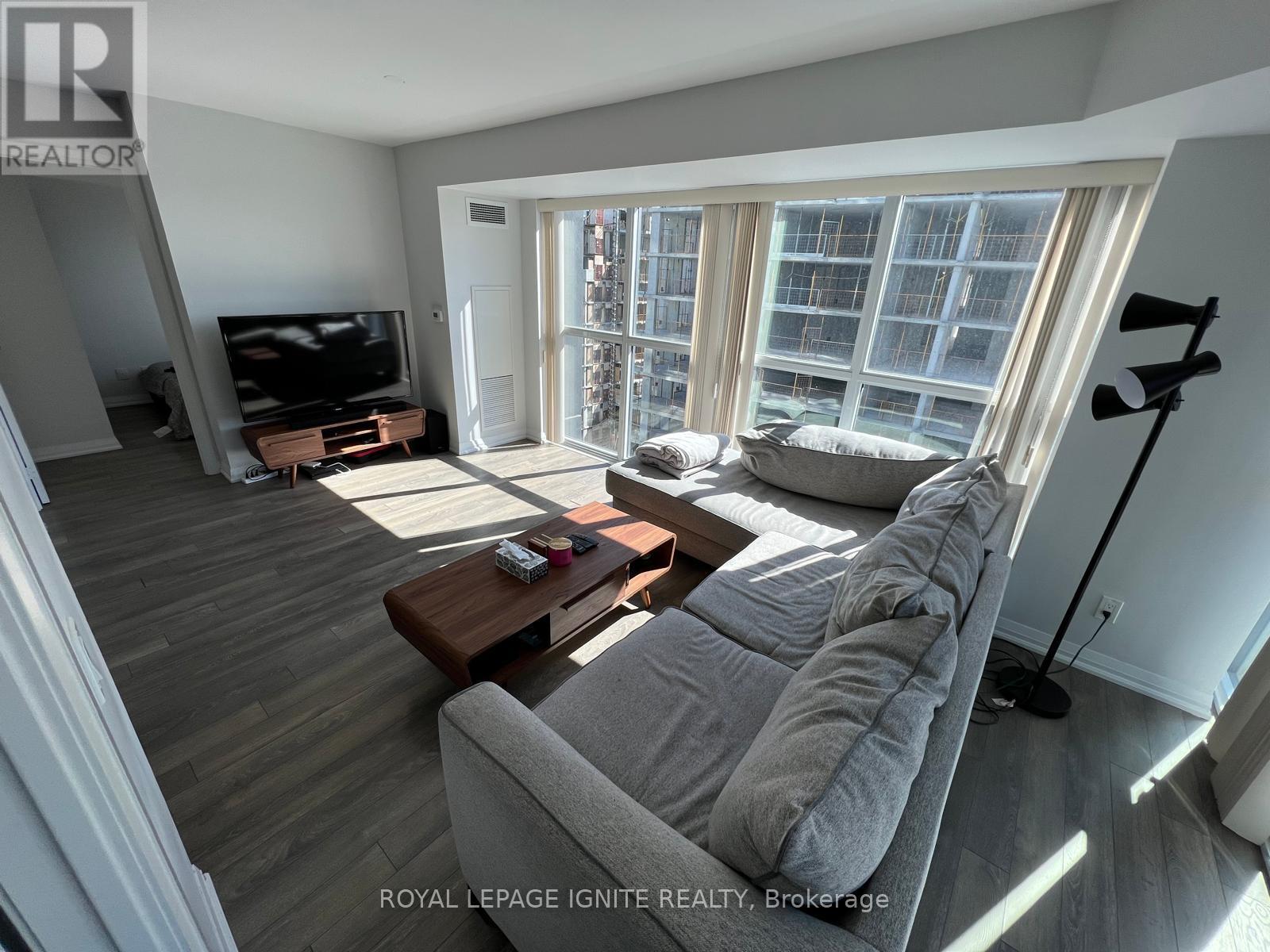 1502 - 30 MEADOWGLEN PLACE, Toronto (Woburn) — photo 4
