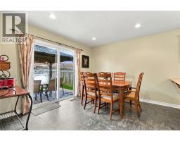 Living room - 99 Stiefelmeyer Crescent, Baden, ON N3A4K6 Photo 11