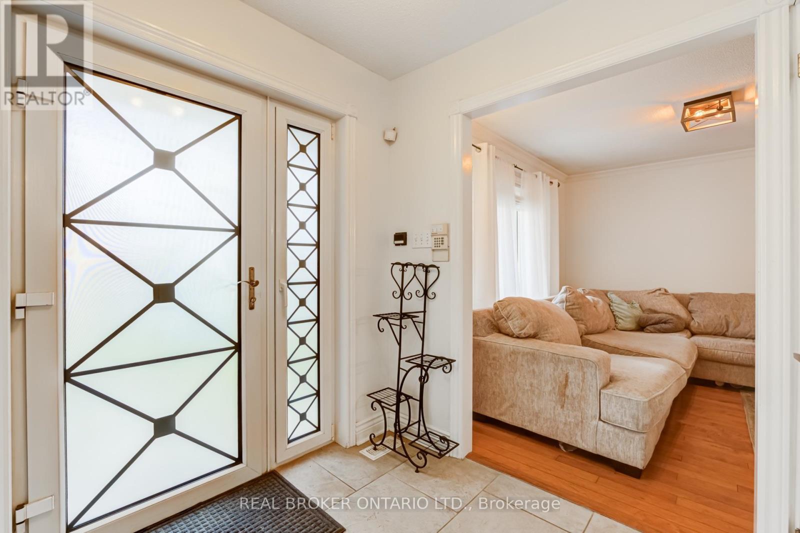 96 RUTLEDGE AVENUE, Newmarket (Huron Heights-Leslie Valley) — photo 10