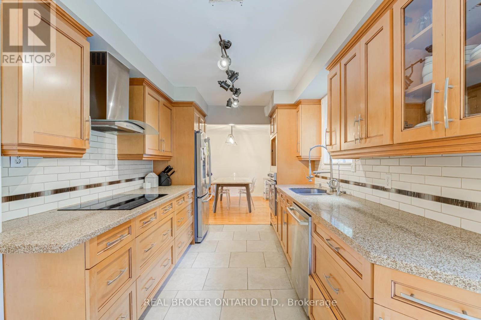 96 Rutledge Avenue — photo 19