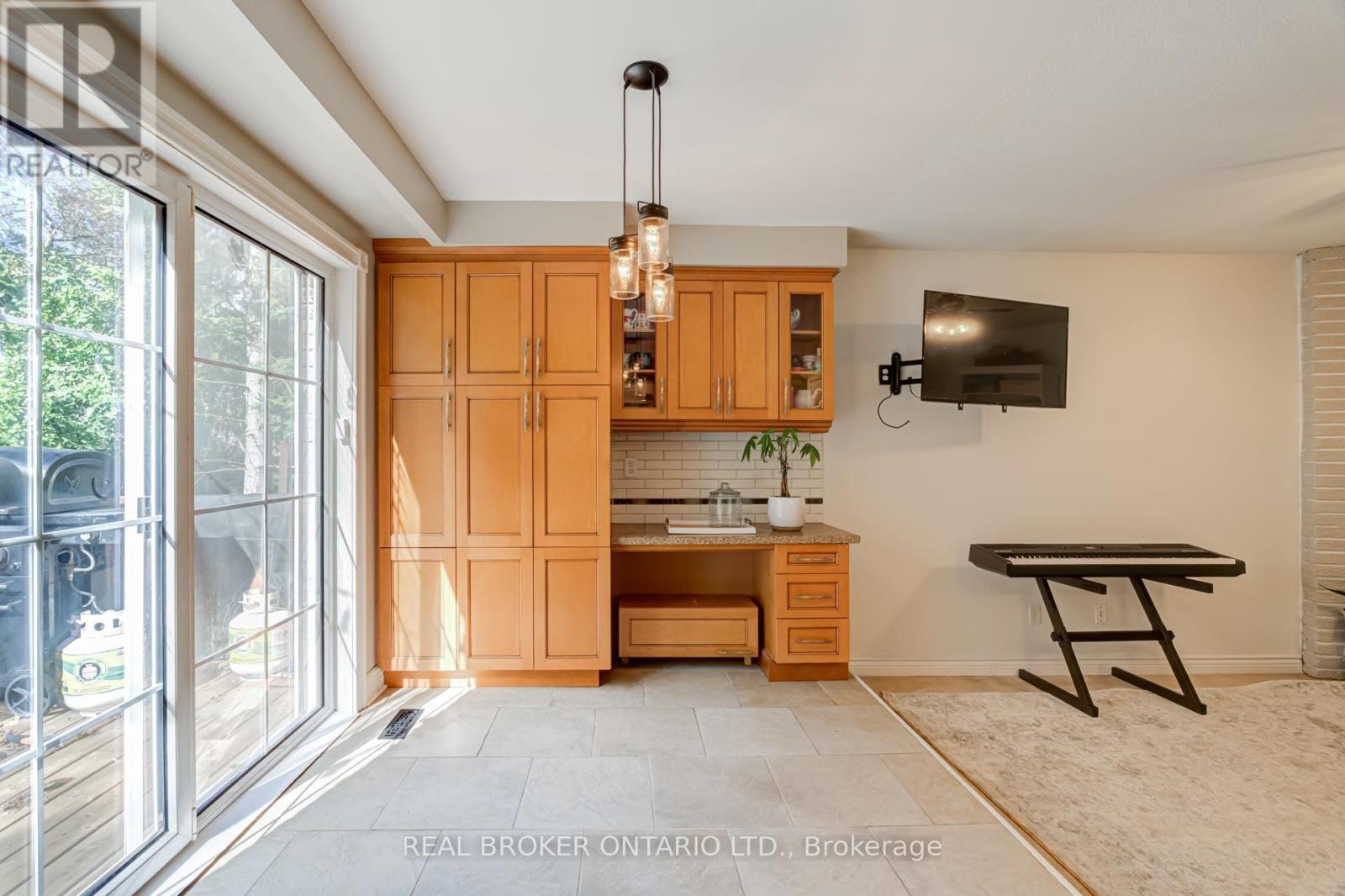 96 Rutledge Avenue — photo 22
