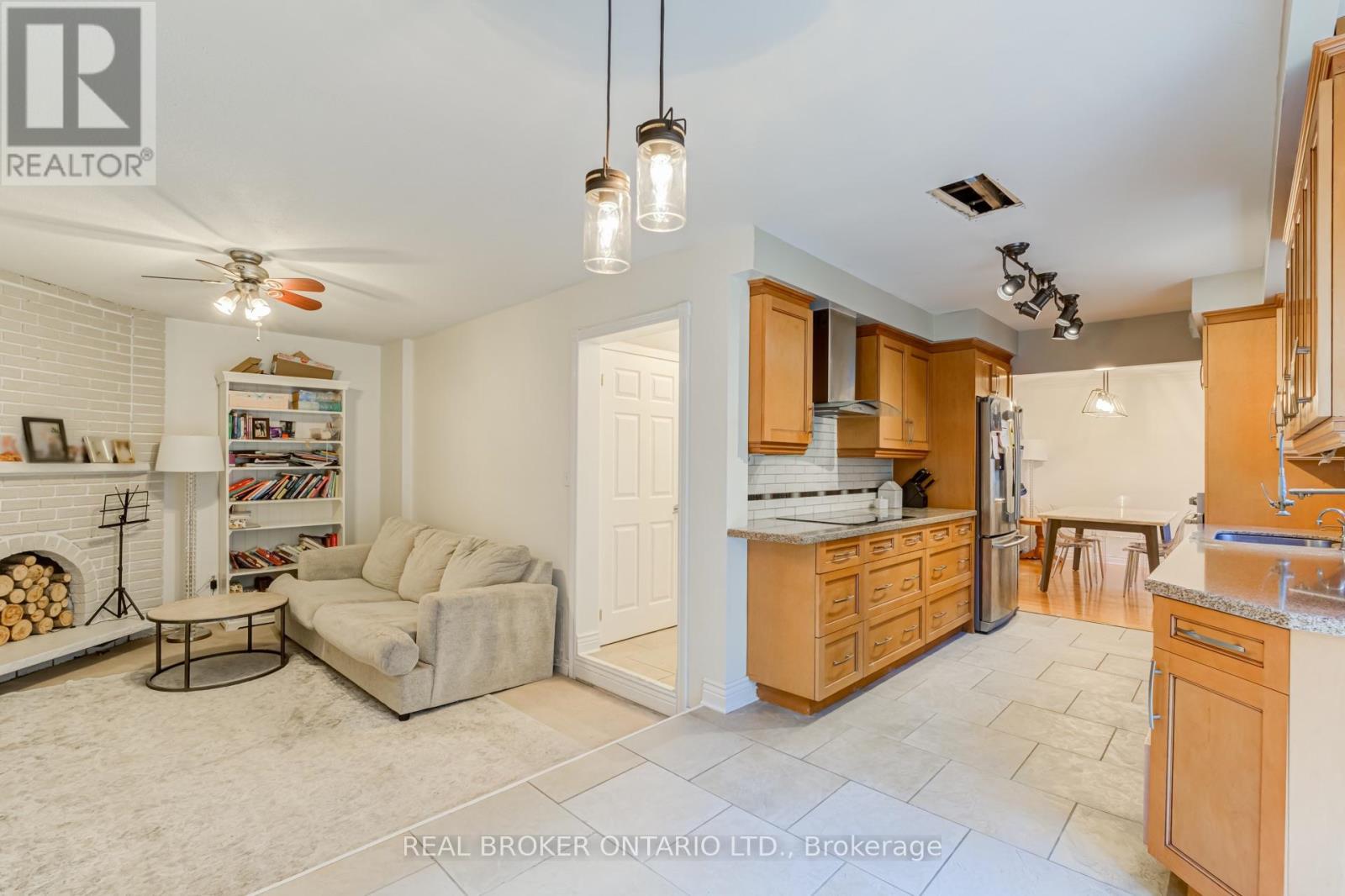 96 Rutledge Avenue — photo 26