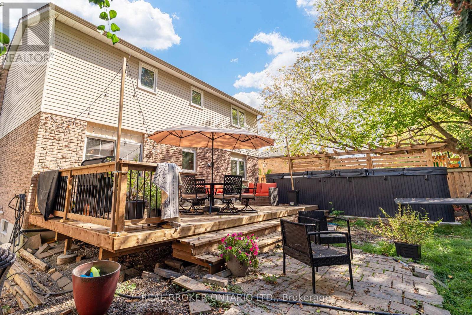 96 Rutledge Avenue — photo 37