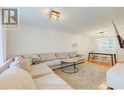 96 Rutledge Avenue, Newmarket, ON L3Y5T4 Photo 13