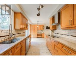 96 Rutledge Avenue, Newmarket, ON L3Y5T4 Photo 21