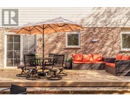 96 Rutledge Avenue, Newmarket, ON L3Y5T4 Photo 33