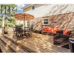 96 Rutledge Avenue, Newmarket, ON L3Y5T4 Photo 34