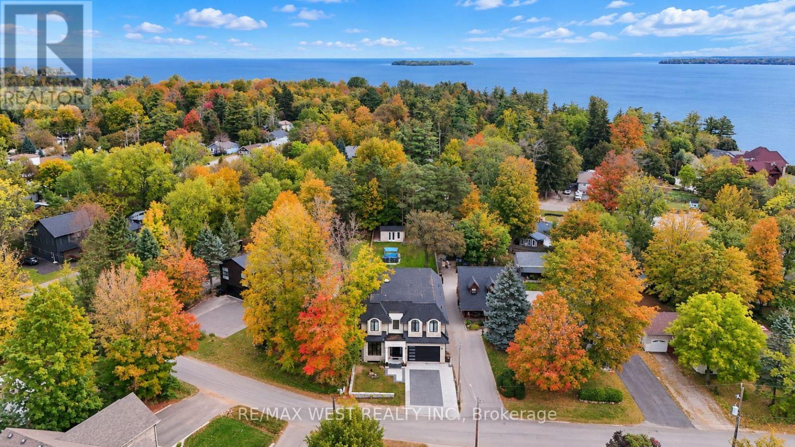 2019 LILAC DRIVE, Innisfil (Alcona) — photo 2