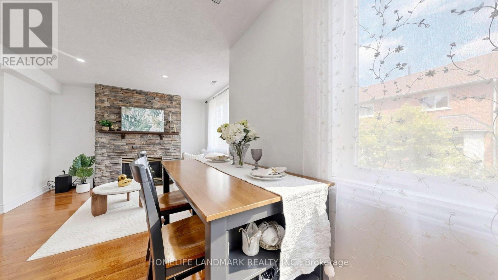 318 - 75 WELDRICK ROAD E, Richmond Hill (Observatory) — photo 7