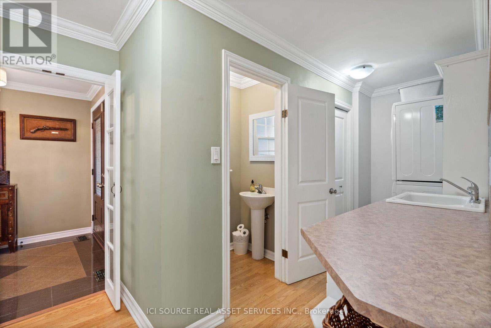 109 Highland Lane, Richmond Hill, ON photo 13