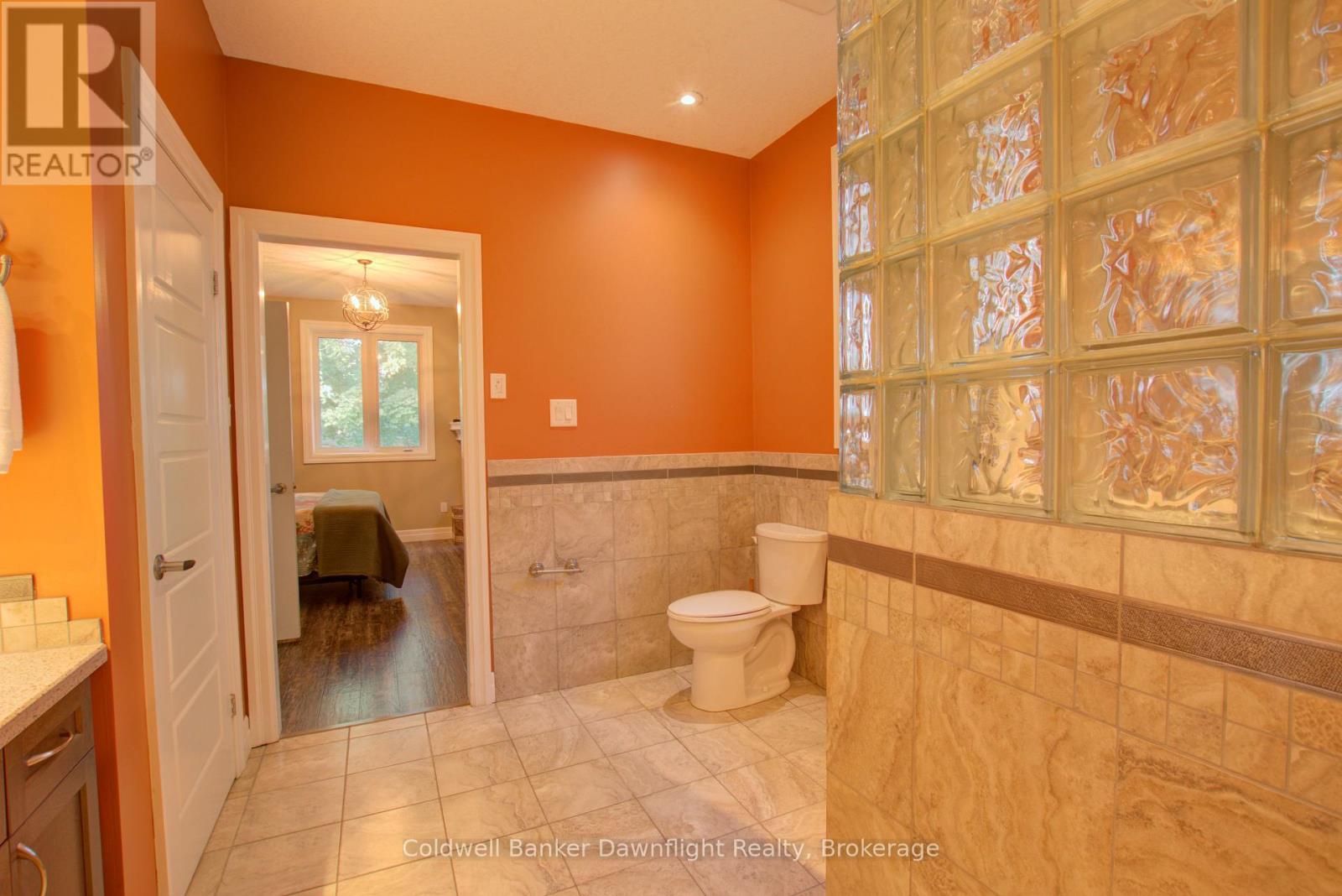 54 Lorne Avenue — photo 16