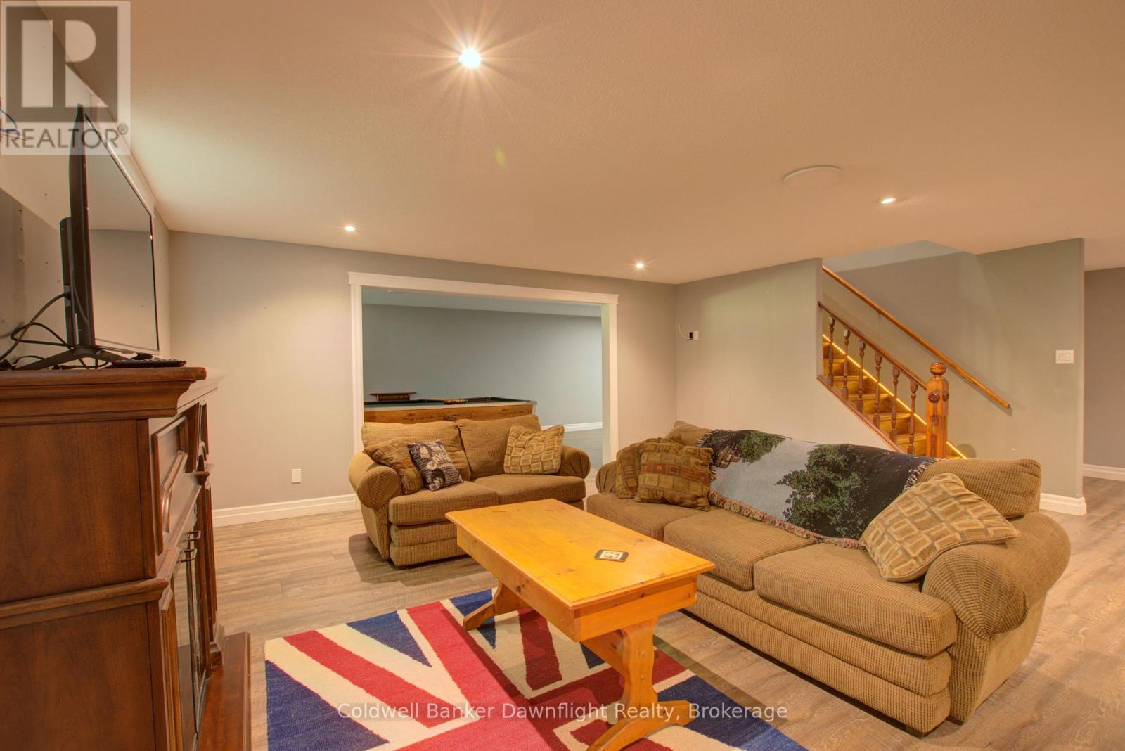 54 Lorne Avenue — photo 22