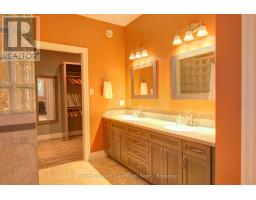 Workshop - 54 Lorne Avenue, Bluewater, ON N0M1X0 Photo 14