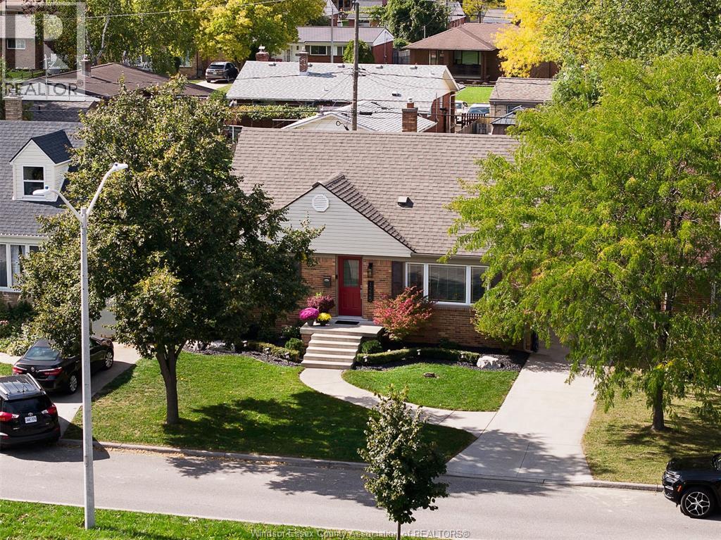 1245 Fairview Boulevard — photo 30