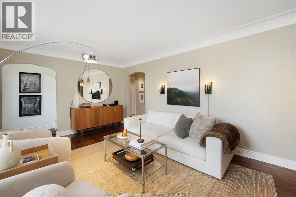 1245 Fairview BOULEVARD - 5