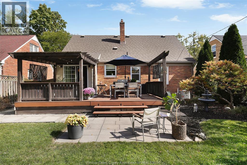 1245 Fairview Boulevard — photo 25