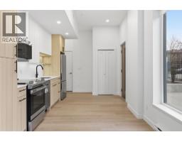 1390 Pridham Avenue Unit# Th4 Lot# 3, Kelowna, BC V1Y0P7 Photo 8