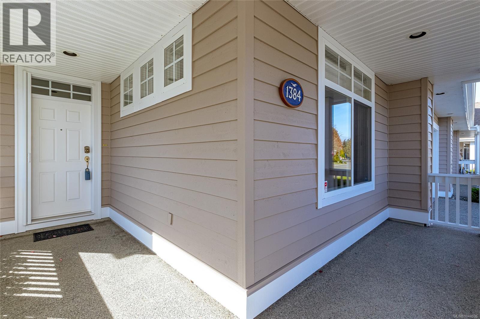 1384 Cape Cod Dr, Parksville - Image 1