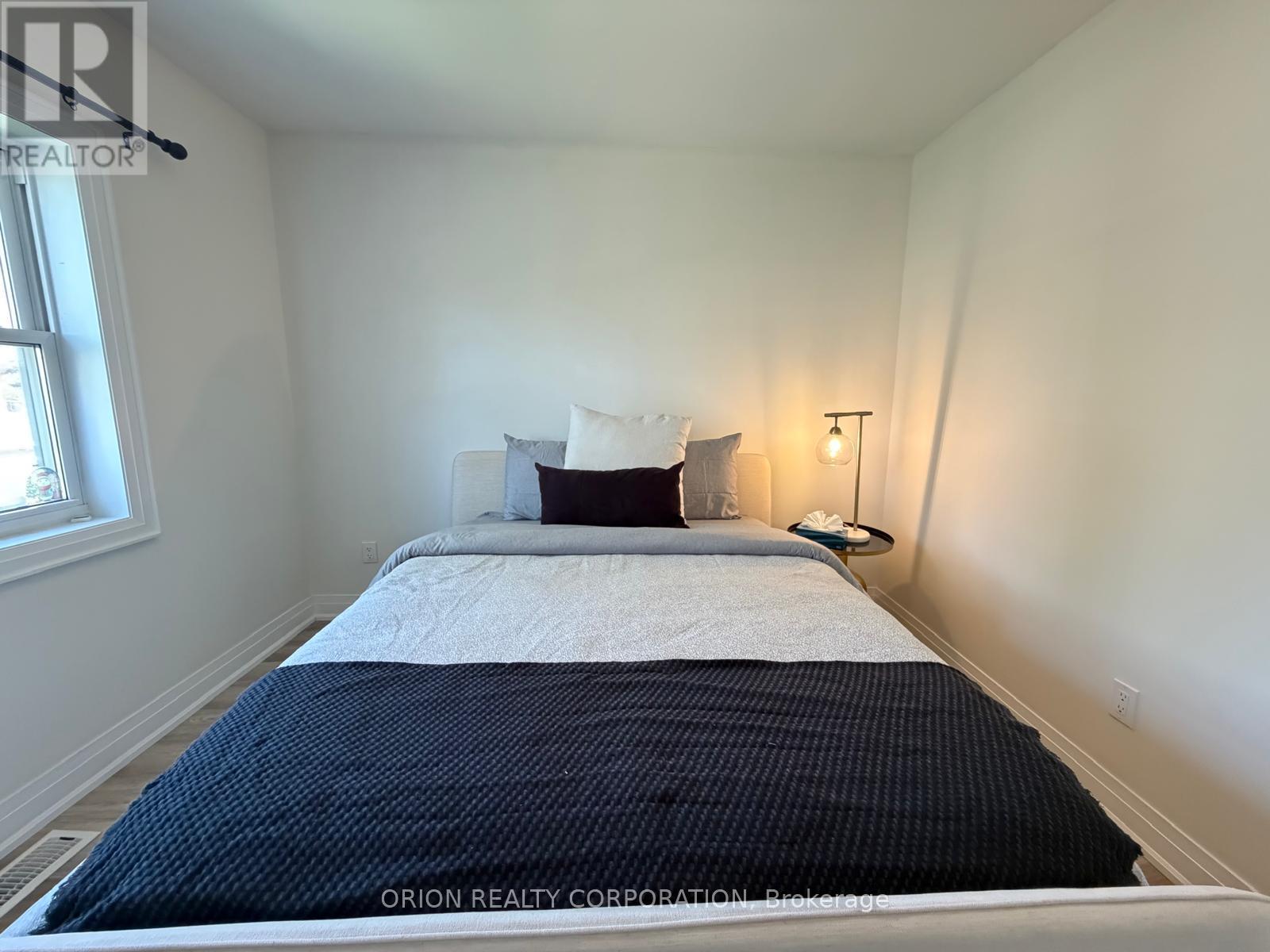 1016 Haig Boulevard — photo 17