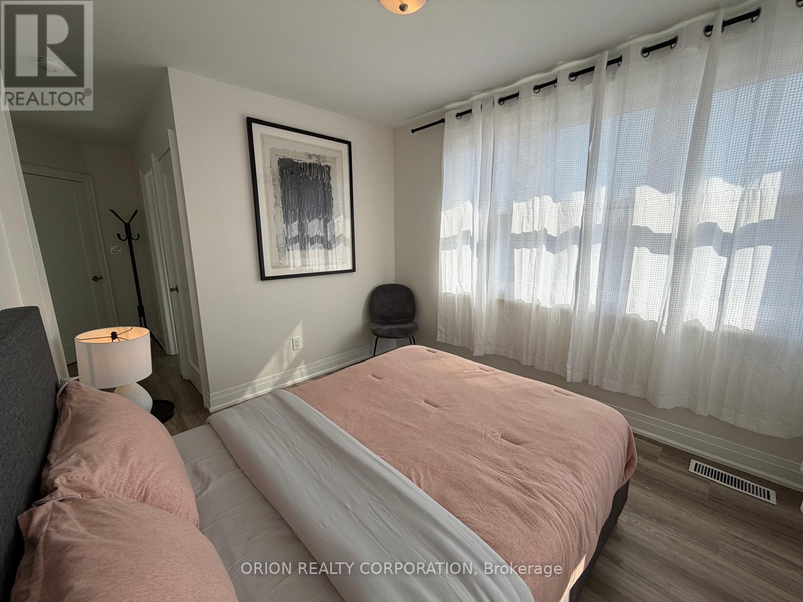 1016 Haig Boulevard — photo 25