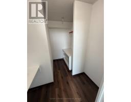 702 - 530 Lolita Gardens, Mississauga, ON L5A2A8 Photo 8