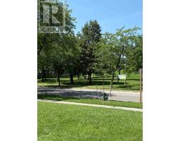 702 - 530 Lolita Gardens, Mississauga, ON L5A2A8 Photo 9