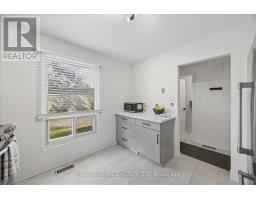 Workshop - 105 - 701 Burnhamthorpe Road, Toronto, ON M9C2Z6 Photo 10