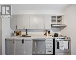 Family room - 105 - 701 Burnhamthorpe Road, Toronto, ON M9C2Z6 Photo 8