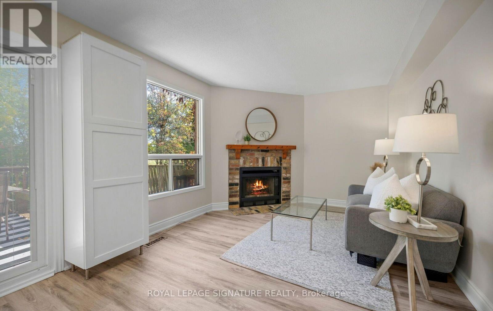 2092 Hunt Crescent, Burlington, ON photo 12