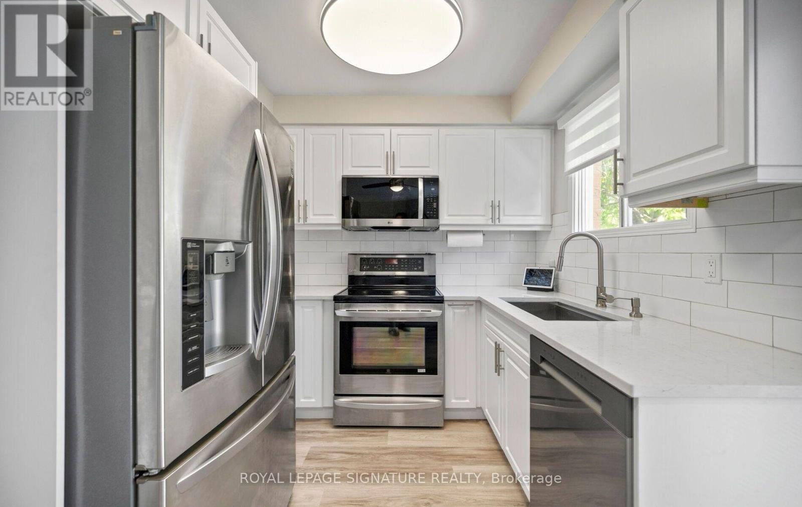 2092 Hunt Crescent, Burlington, ON photo 20