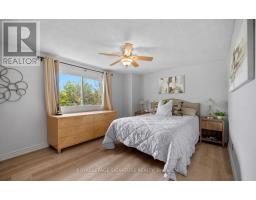2092 Hunt Crescent, Burlington, ON L7M2N9 Photo 22