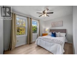 2092 Hunt Crescent, Burlington, ON L7M2N9 Photo 27