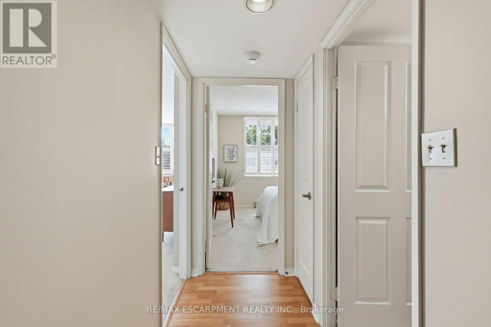 208- 2199 Sixth Line, Oakville, ON photo 15