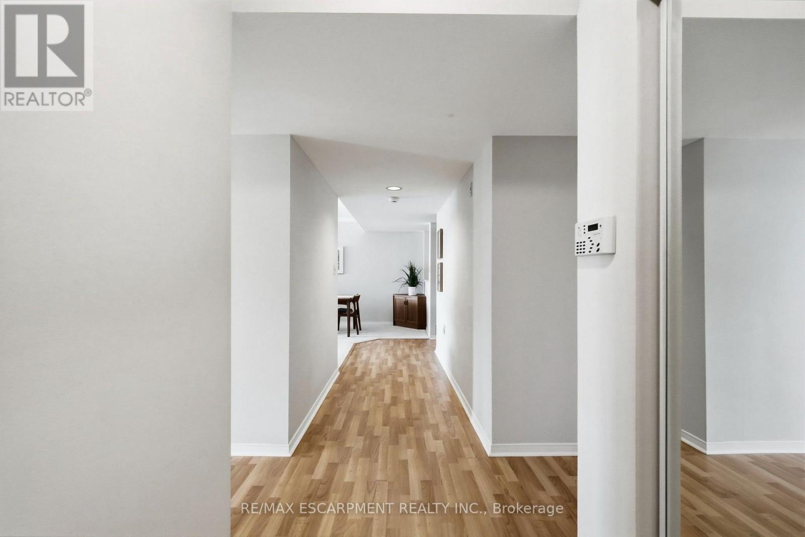 208 - 2199 SIXTH LINE, Oakville (RO River Oaks) — photo 4