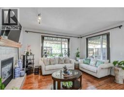 225 Chapala Drive SE - photo 18