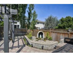 225 Chapala Drive SE - photo 38