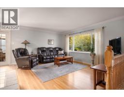 Laundry room - 2404 Glenayr Dr, Nanaimo, BC V9S3E7 Photo 6