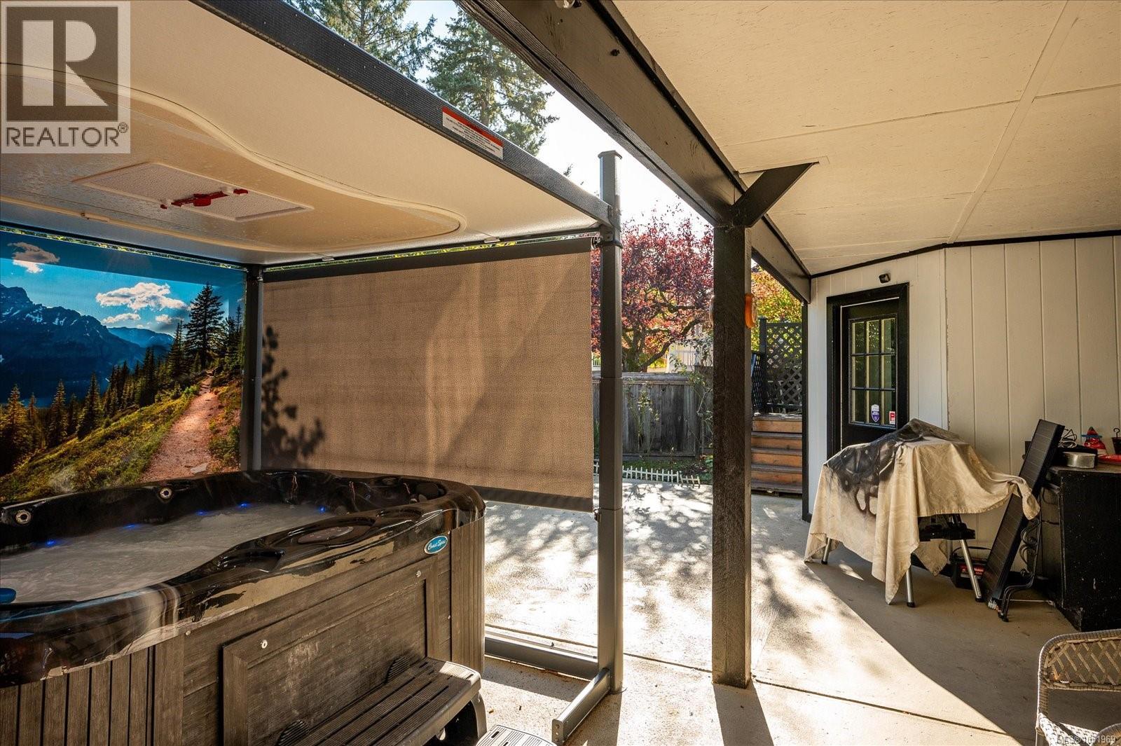 2404 Glenayr Dr - 47