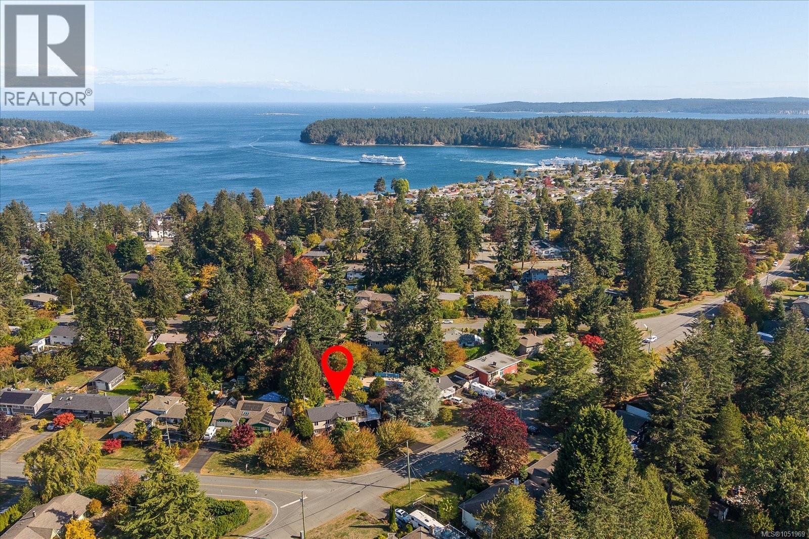 2404 Glenayr Dr - 62
