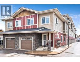 22 West Coach Manor SW - photo 1