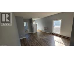 129-131 Market Street, Brantford, ON N3T2Z9 Photo 26