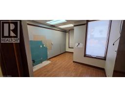 129-131 Market Street, Brantford, ON N3T2Z9 Photo 8