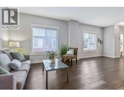 22 West Coach Manor SW - photo 7