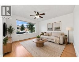 228 Taradale Close NE - photo 5